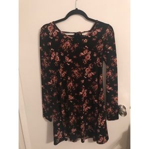 Floral long sleeve mini dress